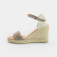 Load image into Gallery viewer, Pinaz 475 Africa