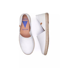 Load image into Gallery viewer, Verbenas | CARMEN