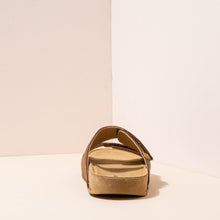 Load image into Gallery viewer, El Naturalista Women's 5792T BALANCE (Vegan)