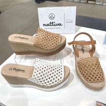 Load image into Gallery viewer, Nattiva AZ118 CROCHE