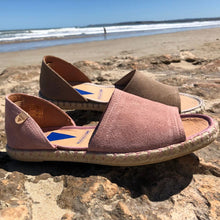 Load image into Gallery viewer, Verbenas CAROL