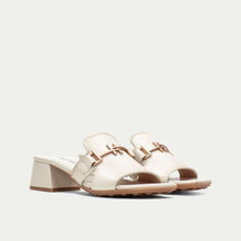 Load image into Gallery viewer, Hispanitas | Dallas Sandals HV254069
