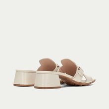 Load image into Gallery viewer, Hispanitas | Dallas Sandals HV254069
