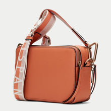 Load image into Gallery viewer, Hispanitas | Bolsos Shoulder Bag BV253839
