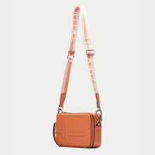 Load image into Gallery viewer, Hispanitas | Bolsos Shoulder Bag BV253839
