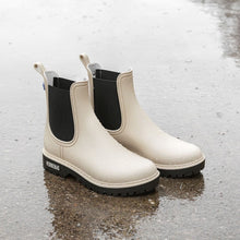Load image into Gallery viewer, Verbenas | GAUDI Rainboots
