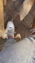 Load and play video in Gallery viewer, Unisa | Falua Sneakers
